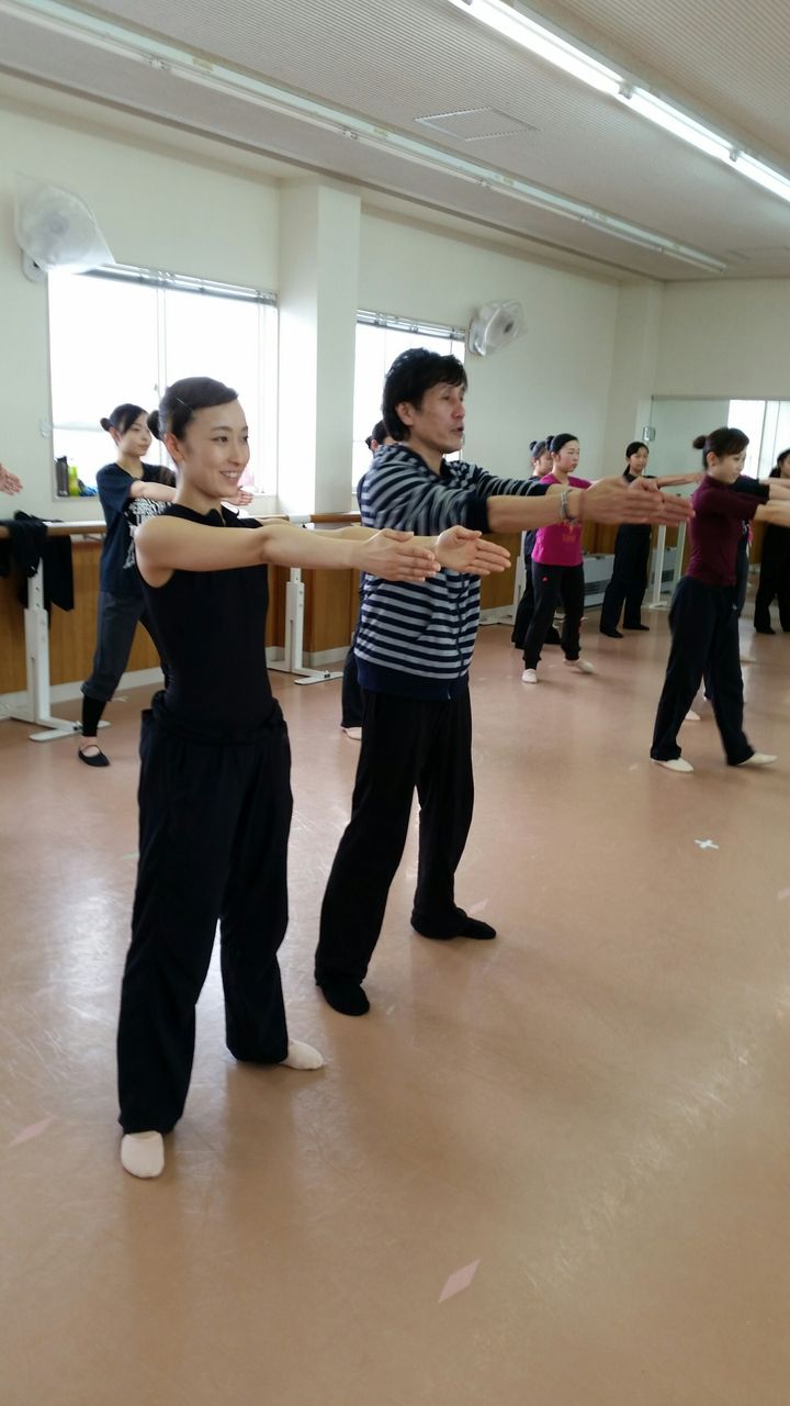 中村しんじ先生の振付がありました バレエ キッズダンス フラ ジャズ ダンス専門スタジオ Jfb Hかむろ真鶴