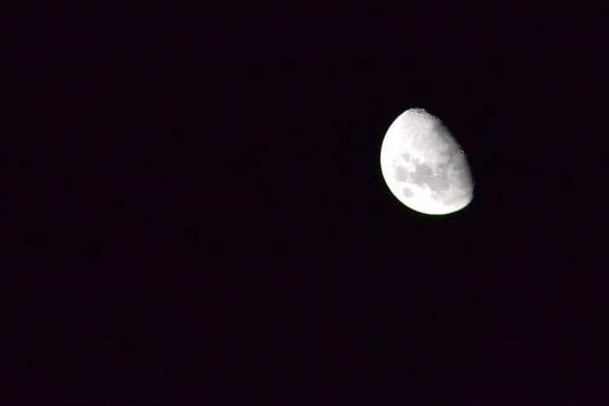 moon-241702_640