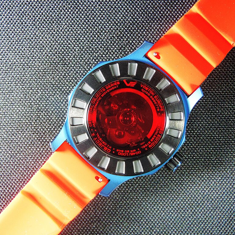 ◎VOSTOK EUROPE(ボストークヨーロッパ)”文字盤で星屑を表現！未確認