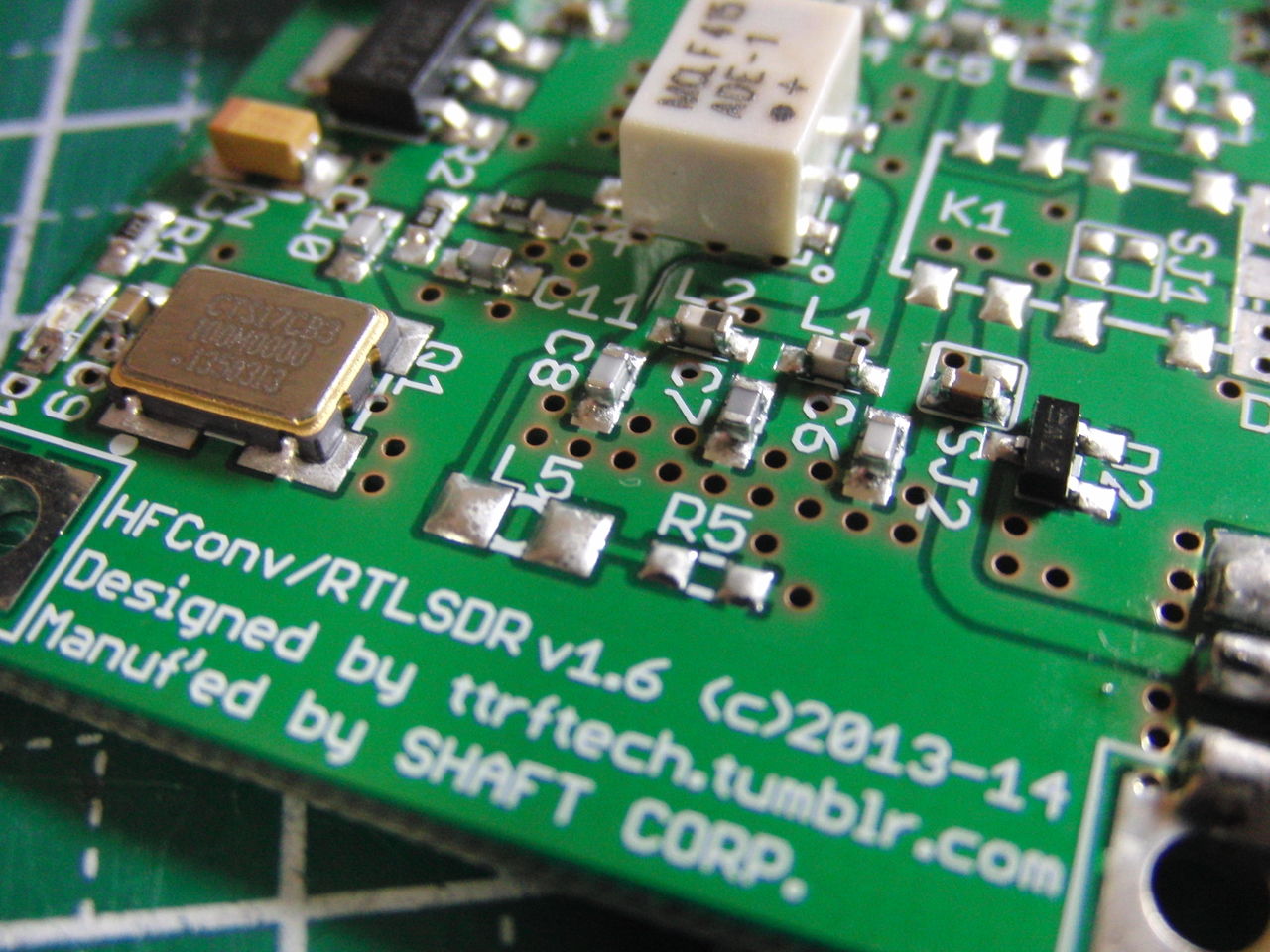 RTL-SDR# HF UP CONVERTER（HFコンバーター）ケースセット さすがにプロの仕事です。【HFコンバーター完成品、本日入荷
