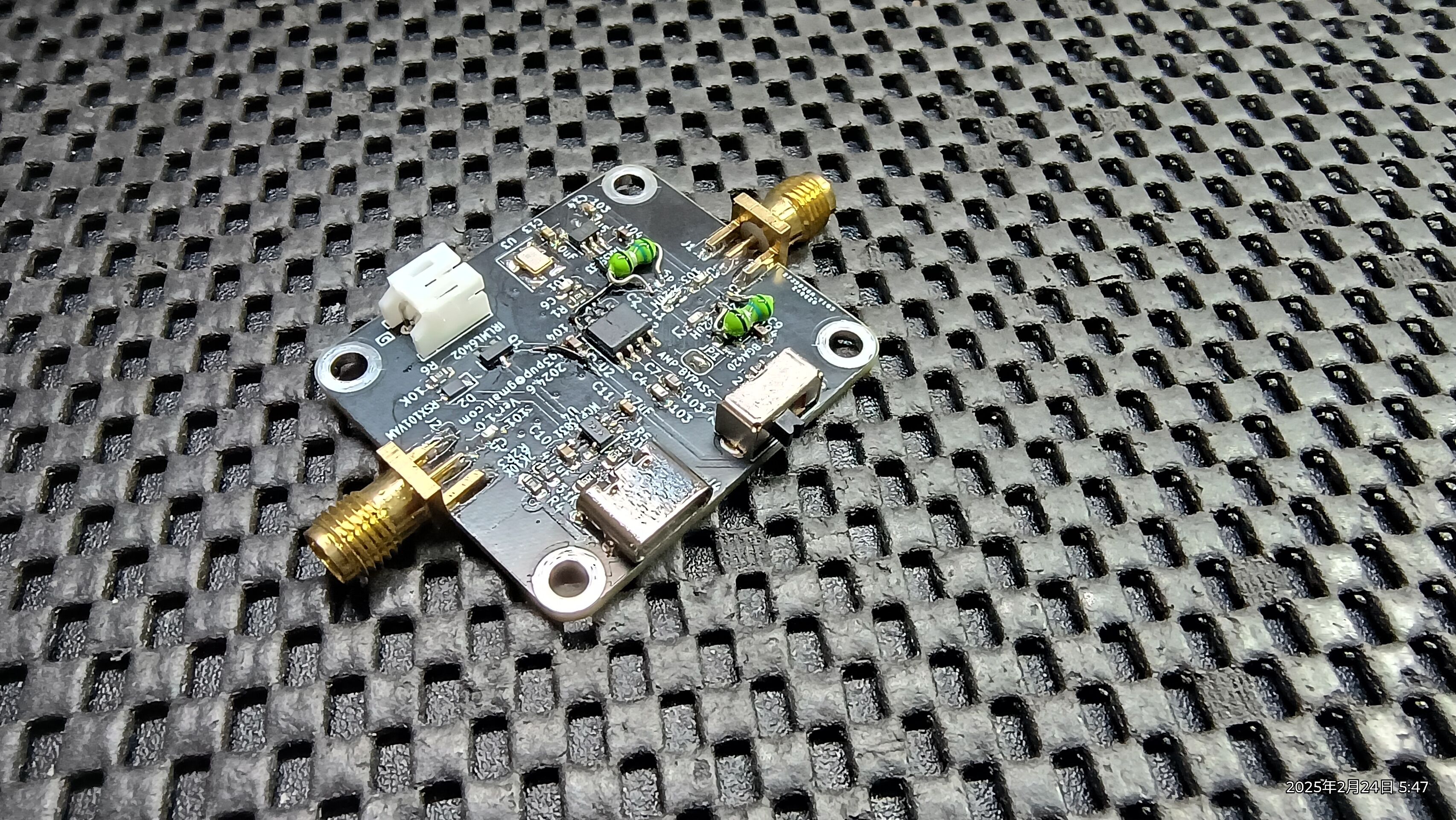 Si473XラジオでAIR BANDを聞く実験 : pupのブログ