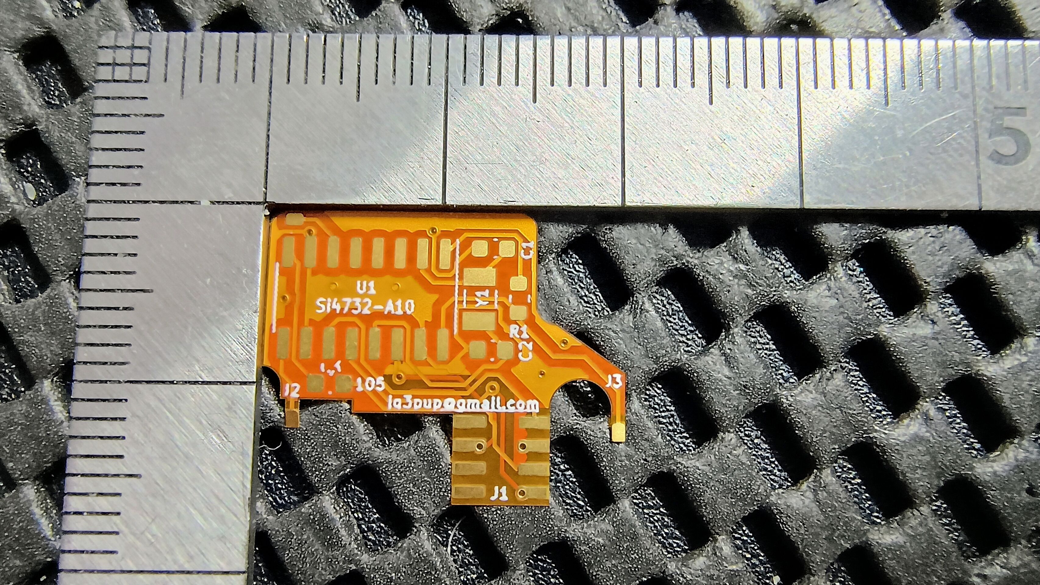 あかんやつ」をHF受信機に改造 No.3(最終) : pupのブログ あかんやつ」をHF受信機に改造 No.3(最終) : pupのブログ