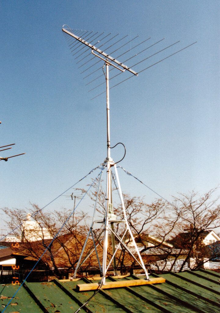 注目の UHV-9 コメット HF,50MHz,144MHz,430MHz帯9バンドアンテナ 