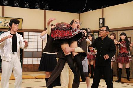 akb13072905030002-p2