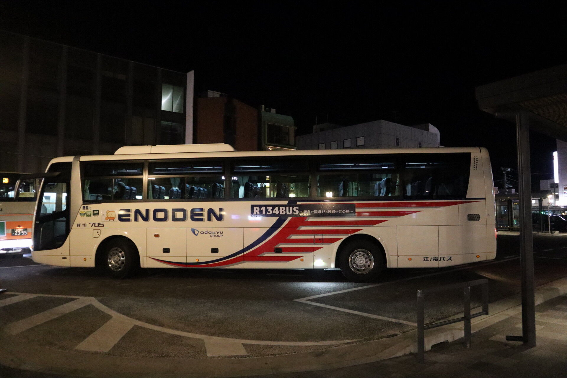 江ノ電バス R134bus実験運行レポート 江の島から鎌倉へ 休日自衛隊ライブドア基地 Jhsdf Livedoor Base