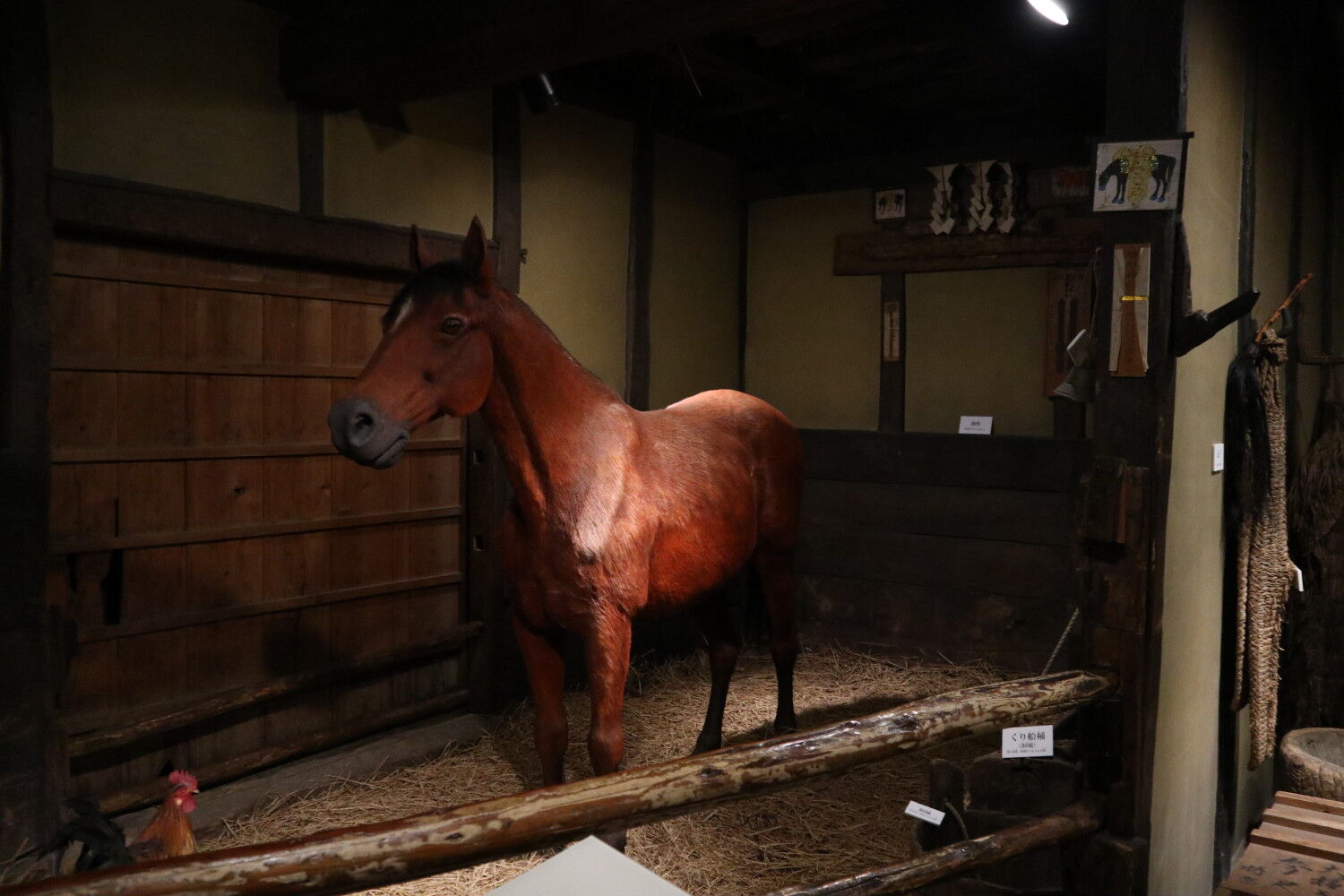 朽ちてゆく名建築を眺める 根岸森林公園と馬の博物館 休日自衛隊ライブドア基地 Jhsdf Livedoor Base