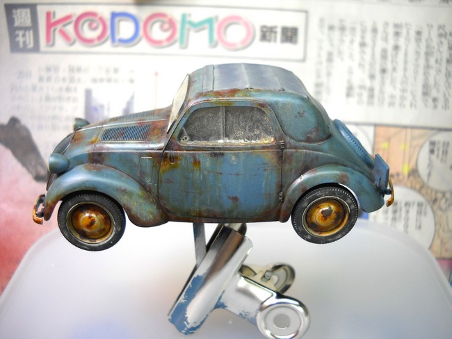 タミヤ SIMCA5 ジオラマ完成品 1/35 SIMCA 5 (tamiya) No.03 : 今日の机上