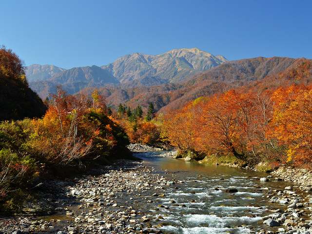紅葉 10月中旬 奥只見 銀山平 Japan007 全国撮影スポット 撮影ポイントガイド