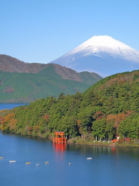 富士山 芦ノ湖の赤い鳥居 箱根 Japan007 全国撮影スポット 撮影ポイントガイド 富士山 芦ノ湖の赤い鳥居 箱根 Japan007 全国撮影スポット 撮影ポイントガイド