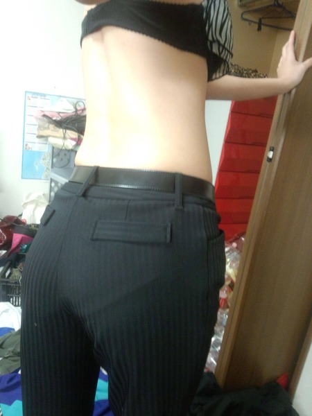 スーツ 激エロパンツスーツolの自撮り画像 下着 エロ自画撮り部