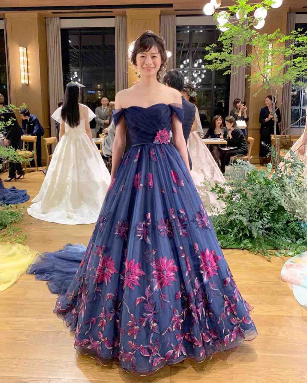 18年10月ウェディングドレス新ブランド グレースコンチネンタルスポーザのドレスカタログ 結婚式情報大学