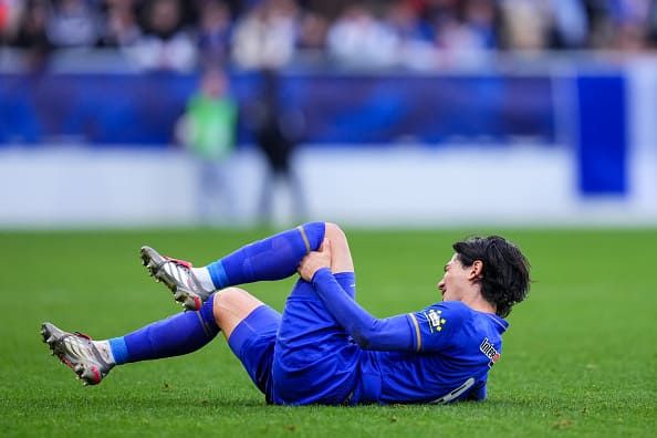 【悲報】南野拓実、靭帯断裂で今季絶望…代表ガチで詰んだ