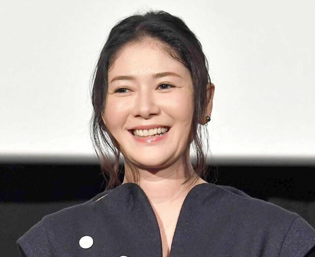 【衝撃】真木よう子(42)、相手16歳下とかマジかよwww
