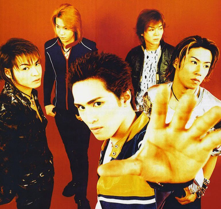 【悲報】SIAM SHADE、純情な感情が1ミリも残ってなくて草