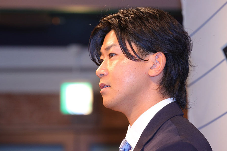 【悲報】今永昇太、34億で残留してしまうwww