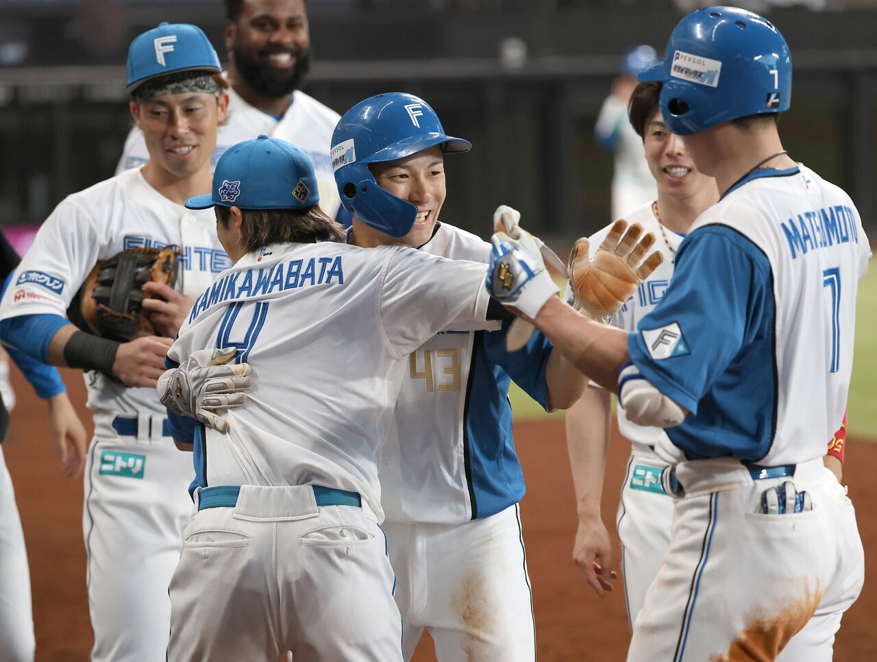 【野球】日本ハム逆転勝利！オリ撃破でファイナル進出ｷﾀｗ