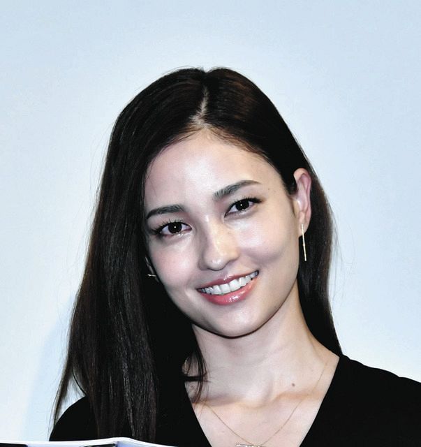 【芸能】黒木メイサ、14歳下のカズ息子GET！守備範囲広すぎだろw