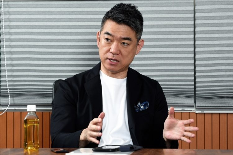 【衝撃】橋下徹、元警察官名乗る人物にブチギレ騒然