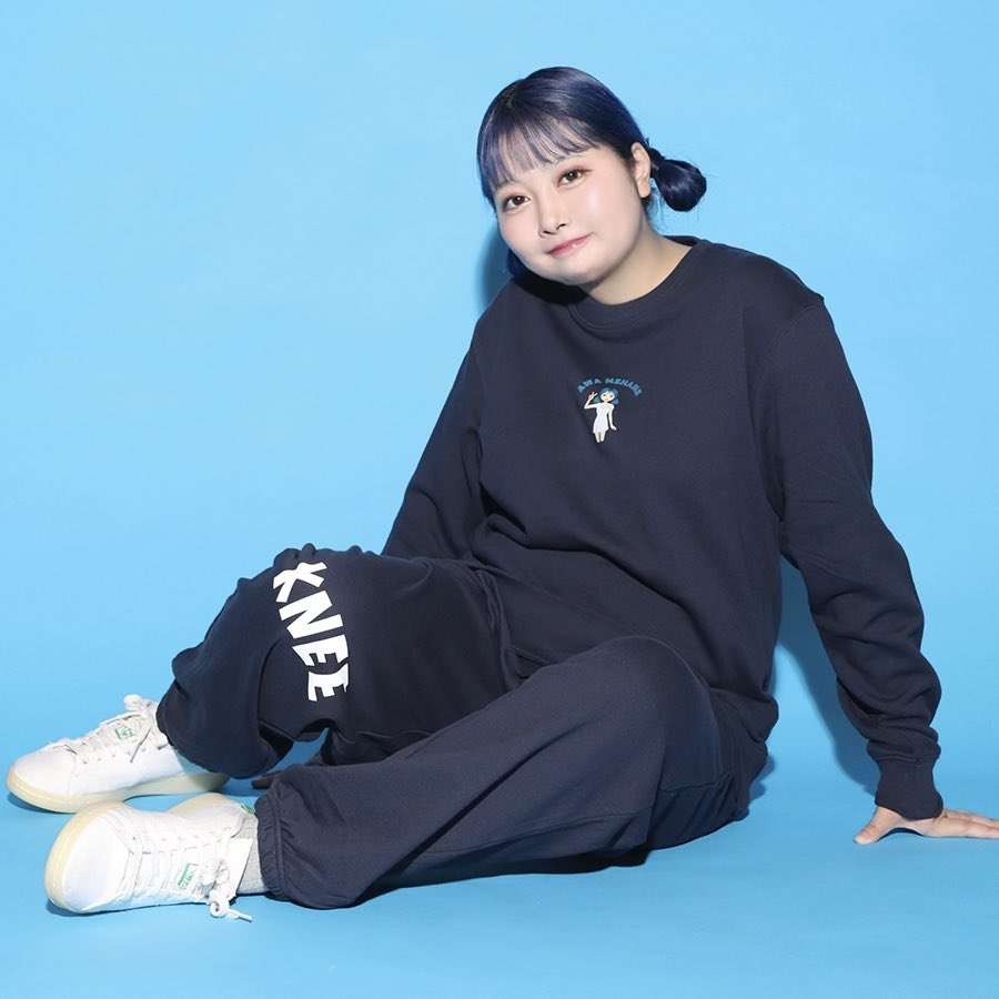 【芸能】阿波みなみ握手会、客0人で中止ｗ写真の虚無感がエグい