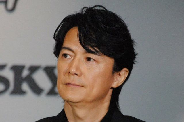 【悲報】福山雅治、ただのセクハラおじさんだった…ドン引きなんだが