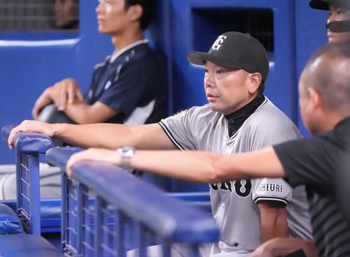 【野球】巨人、山﨑伊織がかわいそすぎる完封負け…打線さんさぁ…