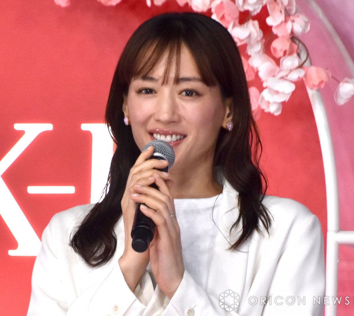 【芸能】綾瀬はるか、40歳にワクワク！余裕すぎて眩しいわ！