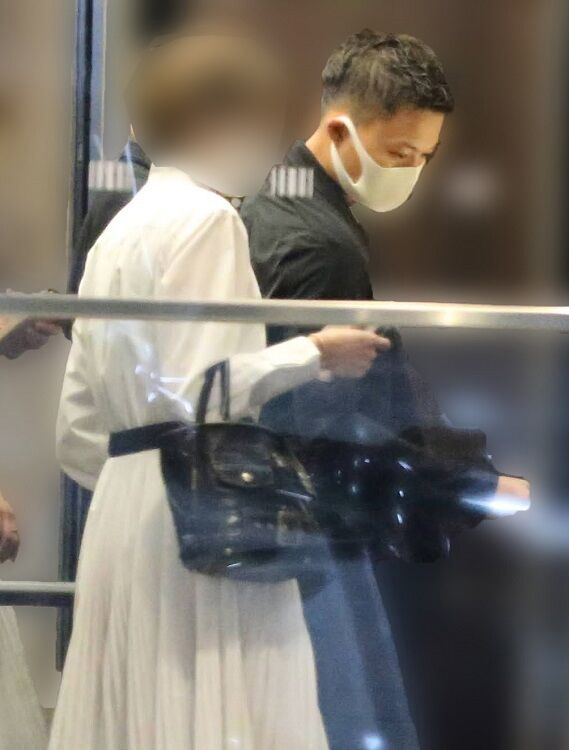 【新潮】靴より女？ 花田優一、人妻と二股不倫でまたも炎上！
