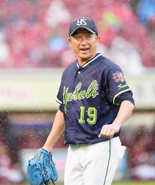 【朗報】ヤクルト・石川雅規(46)、まだ現役やるってよw