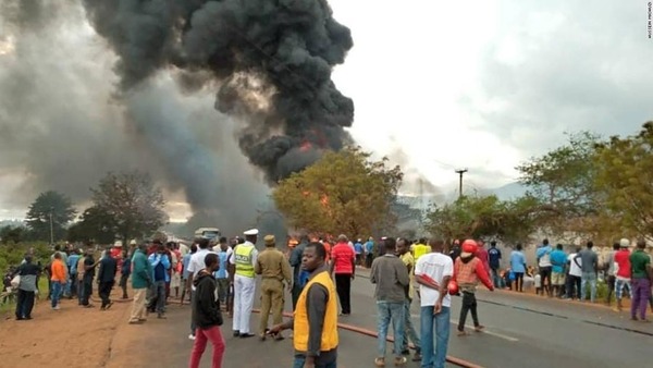 01-tanzania-tanker-explosion-0810