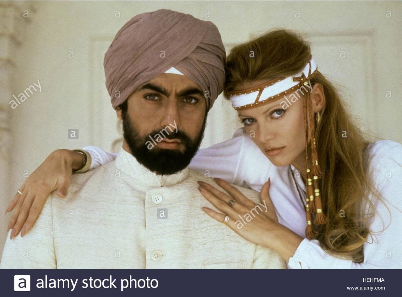 007オクトパシー 19年英 米 に出演したボンドガールたち モード アダムス クリスティナ ウェイボーン 燃えよ 映画論 007オクトパシー 19年英 米 に出演したボンドガールたち モード アダムス クリスティナ ウェイボーン 燃えよ 映画論