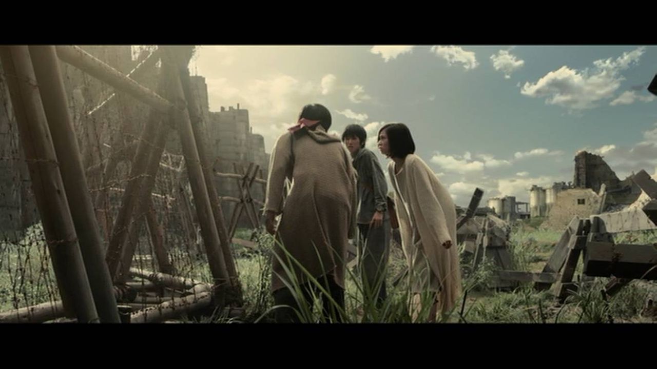 進撃の巨人 前編 実写映画 燃えよ 映画論 進撃の巨人 前編 実写映画 燃えよ 映画論