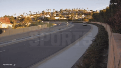 韓国メディアタイガーウッズが命拾いしたと賞賛が相次ぐ 韓国ネットユーザー ヒュンダイの記事広告かよ と批判の声 エンタメvip速報