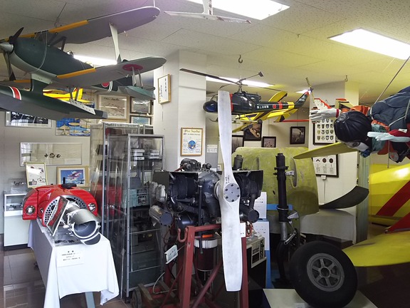 泉州磐船神社 航空資料館