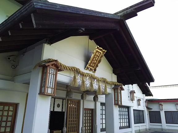 高龗神社 拝殿