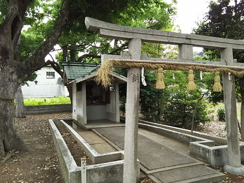 竹渕神社末社 宮池大地主神社