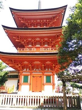 宝厳寺 三重塔