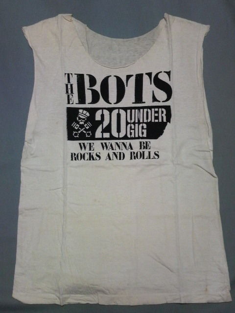 14BOTS Tee