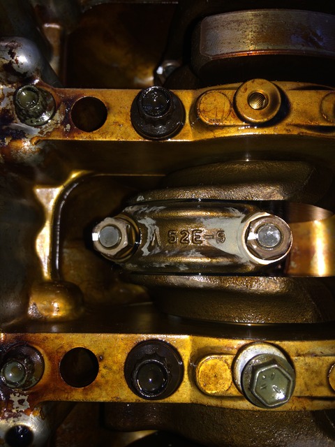 ジムニーJB23_K6A_コネクチングロッドキャップ1