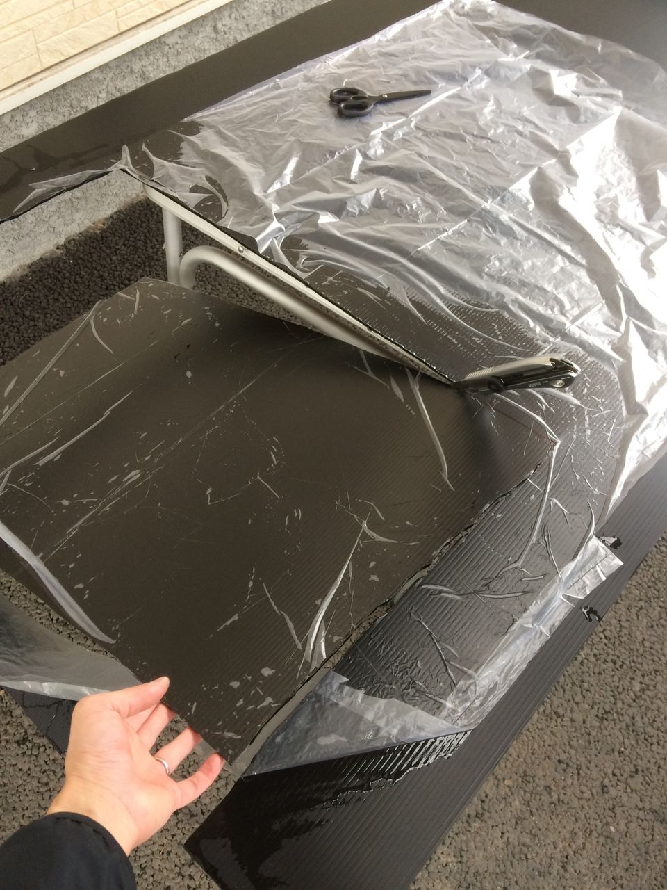 車中泊用シェードをプラダンで格安diy ジムニーで30万キロを目指すブログ