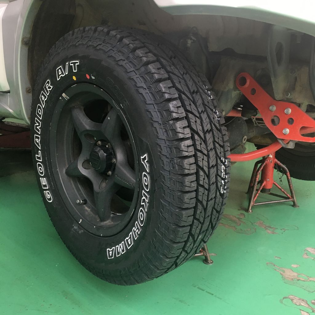 ジムニーシエラjb43タイヤ交換 Geolandar A T G015 215 75r15 ジムニーシエラ Jb43日記 ジムニーシエラjb43タイヤ交換 Geolandar A T G015 215 75r15 ジムニーシエラ Jb43日記