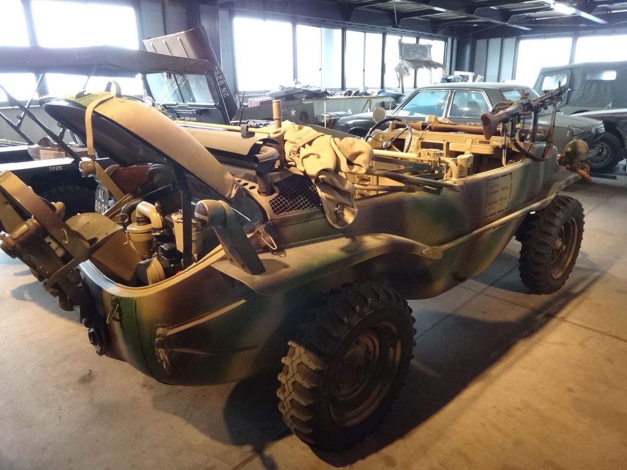 ジムニー秘密基地 株式会社カマドさんに行ってきました ジムニーシエラ Jb43日記