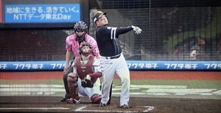 山川納得の一振り