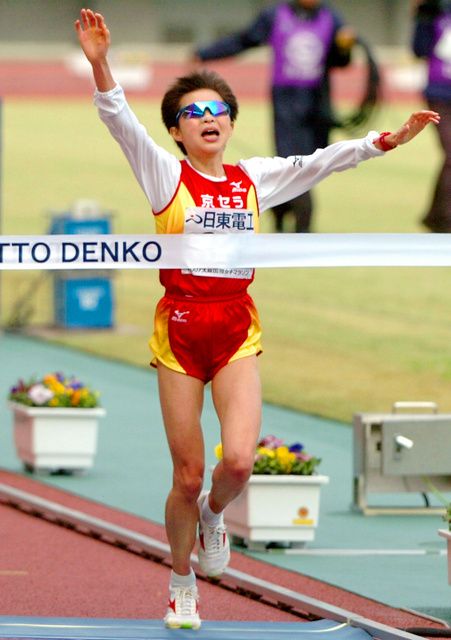 元日本代表、活躍さなかの万引き…摂食障害、財布取り上げた ...