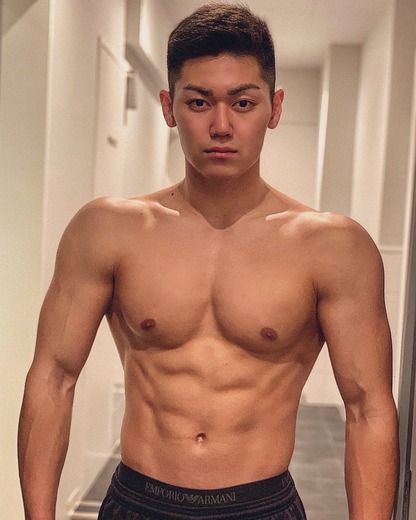 画像 チー牛さん 筋トレしてイケメンになる Twitter7万リツイート マラソン速報