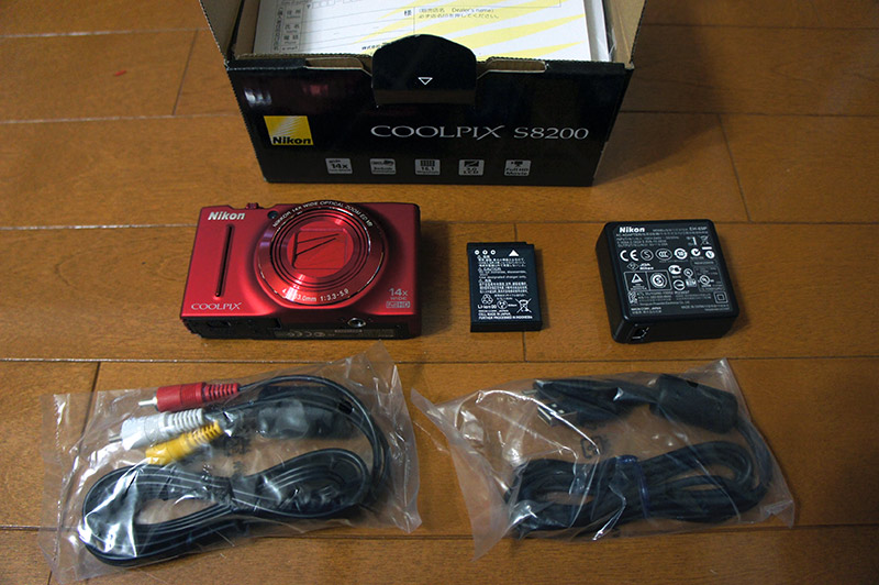 デジカメ Nikon COOLPIX S8200 を買った。なかなかおすすめの デジカメ Nikon COOLPIX S8200 を買った。なかなかおすすめの