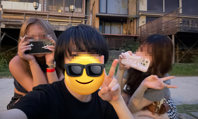 男性「河原で居眠りするか」 → ギャル2人が添い寝してきて凄いことになるｗｗｗｗｗｗ