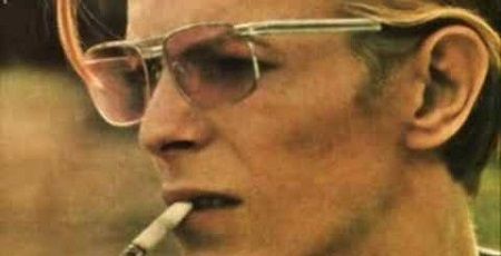 デヴィッド・ボウイ 後追い自殺に関連した画像-01