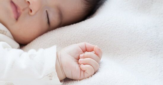 赤ちゃん　母親に関連した画像-01