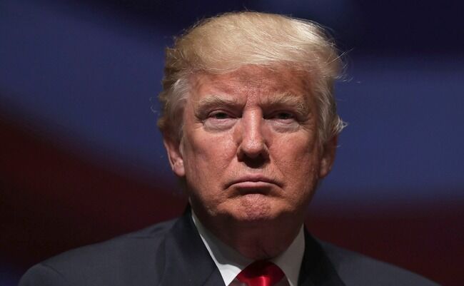 トランプ大統領　アメリカ　ツイッター　凍結　永久停止　警告に関連した画像-01