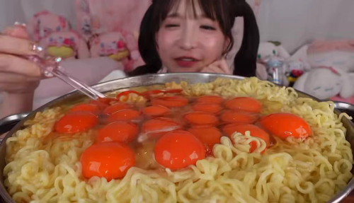 もえあず　もえのあずき　大食い　ASMR　動画　ラーメン　すする　音に関連した画像-01